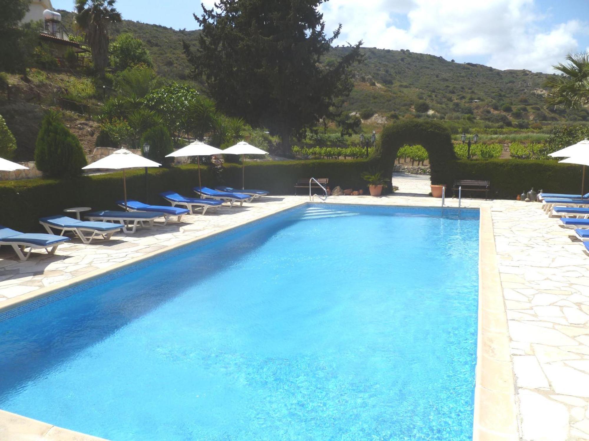 Ampelokipi Holiday Apartments Pissouri Exterior photo